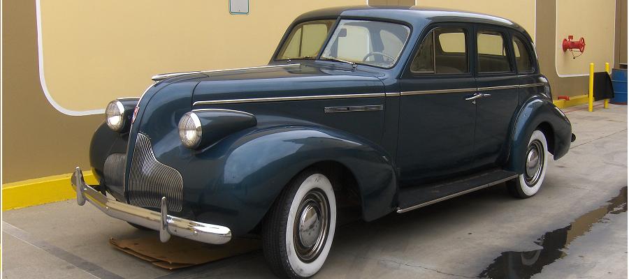 1939 Buick Special Sedan