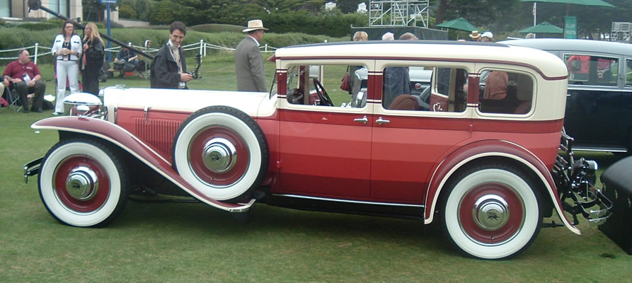 1930 Ruxton Front Drive Sedan